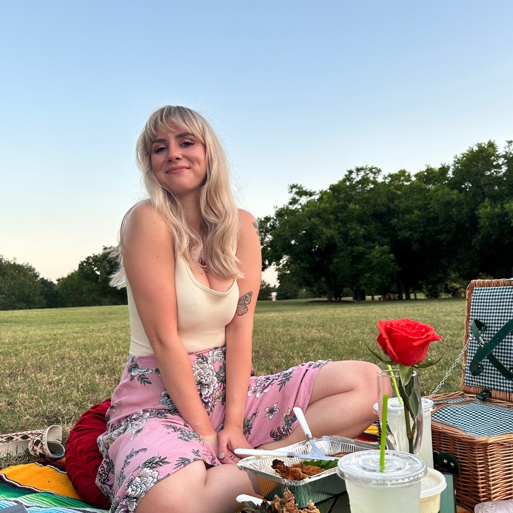 Meet your Posher, Olivia